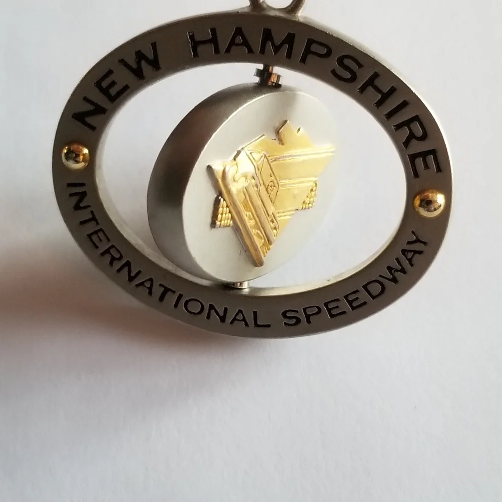 New Hampshire International Speedway spinner keychain key chain ring silver tone
